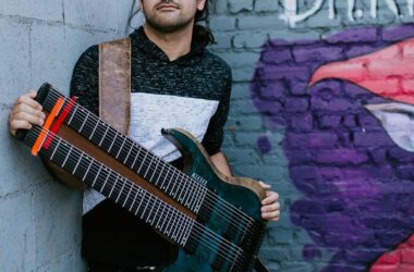 Felix Martin - an ambidextrous | Venezuelan-born musician. 21 37585952 1815643885149621 5101790268491825152 o