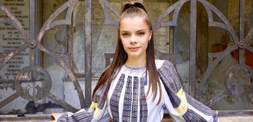 Romanian singer Daria Stefan 7 79012453 996429254045694 2645090471491141632 o