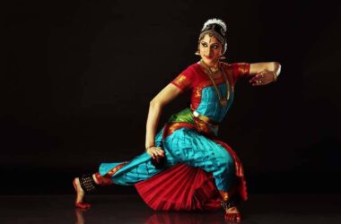 Dr Janaki Rangarajan - new generation of Bharatanatyam dancer. 16 10428138 816315278463263 8853352848497177991 n