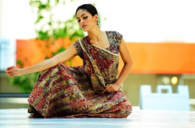 Rukmini Vijayakumar - An Indian choreographer and Bharatanatyam dancer from Bangalore 18 22045880 10155650269063286 8976050188258718698 n