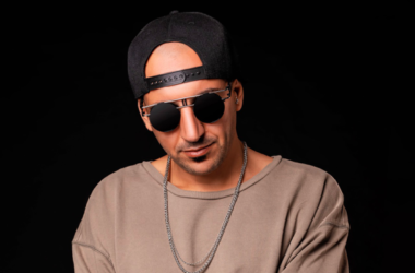 MR BLACK : DJ | MUSIC PRODUCER 19 Screenshot 1942 04 15 at 9.25.53 PM