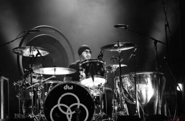 Jason John Bonham - An English drummer. 20 11205067 10153202829234856 4646081229303745235 n