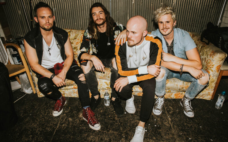 Musical group : Foreign Figures 8 ADF06916 822D 4992 AE43 7D0B25D08DA3