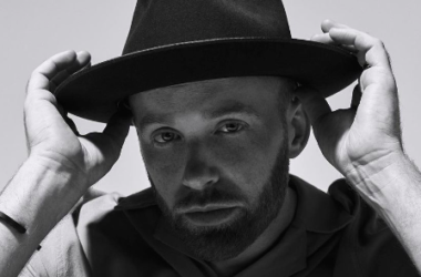 Sam Tinnesz : Nashville Singer | Songwriter 19 Talentsofworld Articles | www.talentsofworld.com
