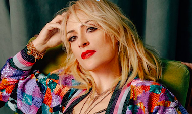 Emily Haines : Canadian singer and songwriter 22 Talentsofworld Articles | www.talentsofworld.com