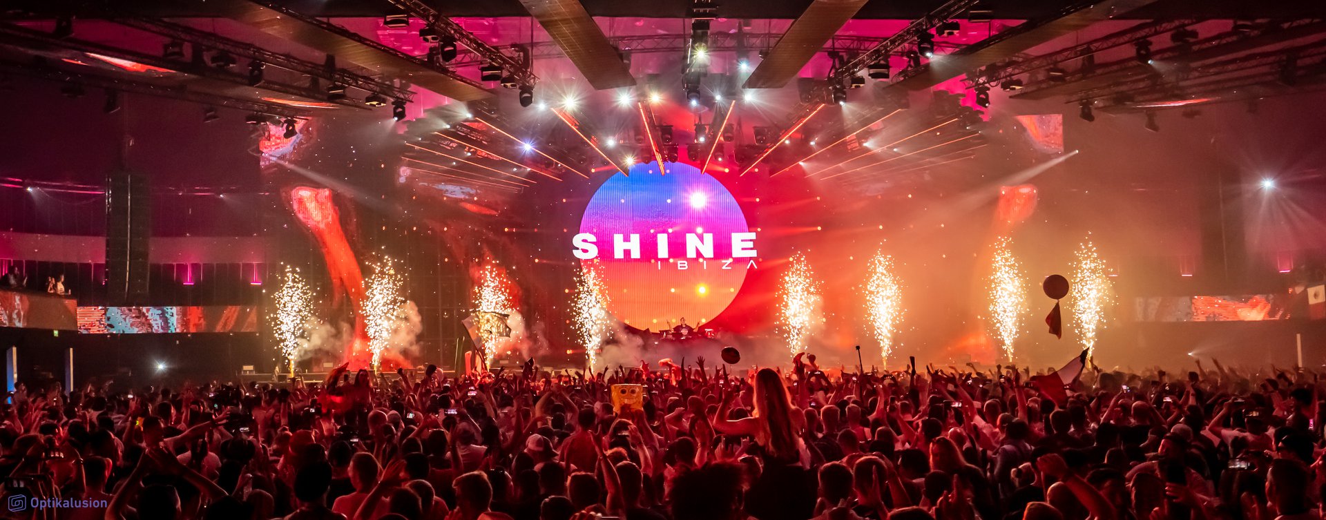 Matthias Paul, known professionally as Paul van Dyk is a German DJ, record producer and musician. 6 Talentsofworld Articles | www.talentsofworld.com