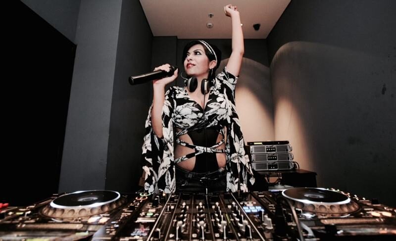 Kary Arora - an Indian DJ. 9 Talentsofworld Articles | www.talentsofworld.com