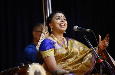 Sudha Ragunathan - an Indian Carnatic vocalist, singer and composer. 23 Talentsofworld Articles | www.talentsofworld.com