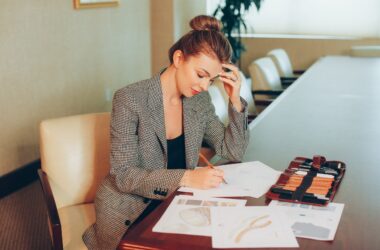 THE STORY OF SUCCESS: HOW ALEXANDRA CHUDAKOVA BECAME A FAMOUS JEWELER 22 www.talentsofworld.com | Talentsofworld Articles