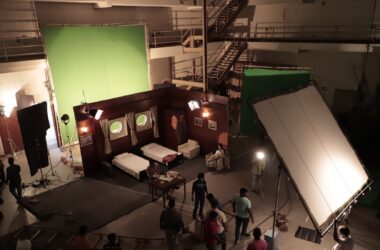 Supratim Bhol - an Indian cinematographer known for his works in Hindi cinema and Bengali cinema. 14 Talentsofworld Articles | www.talentsofworld.com