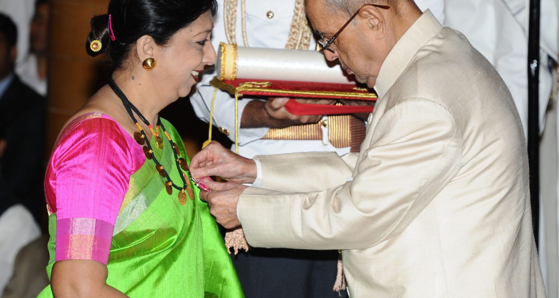 Mamta Chandrakar - a Padma Shri Awarded folk singer of Chhattisgarh. 8 www.talentsofworld.com | Talentsofworld Articles