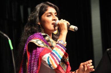Charulatha Mani - an Indian-born Australian, Carnatic and playback singer. 17 Talentsofworld Articles | www.talentsofworld.com