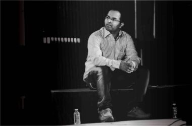 Anil Chavda - a Gujarati language poet, writer and columnist from Gujarat, India. 20 Talentsofworld Articles | www.talentsofworld.com