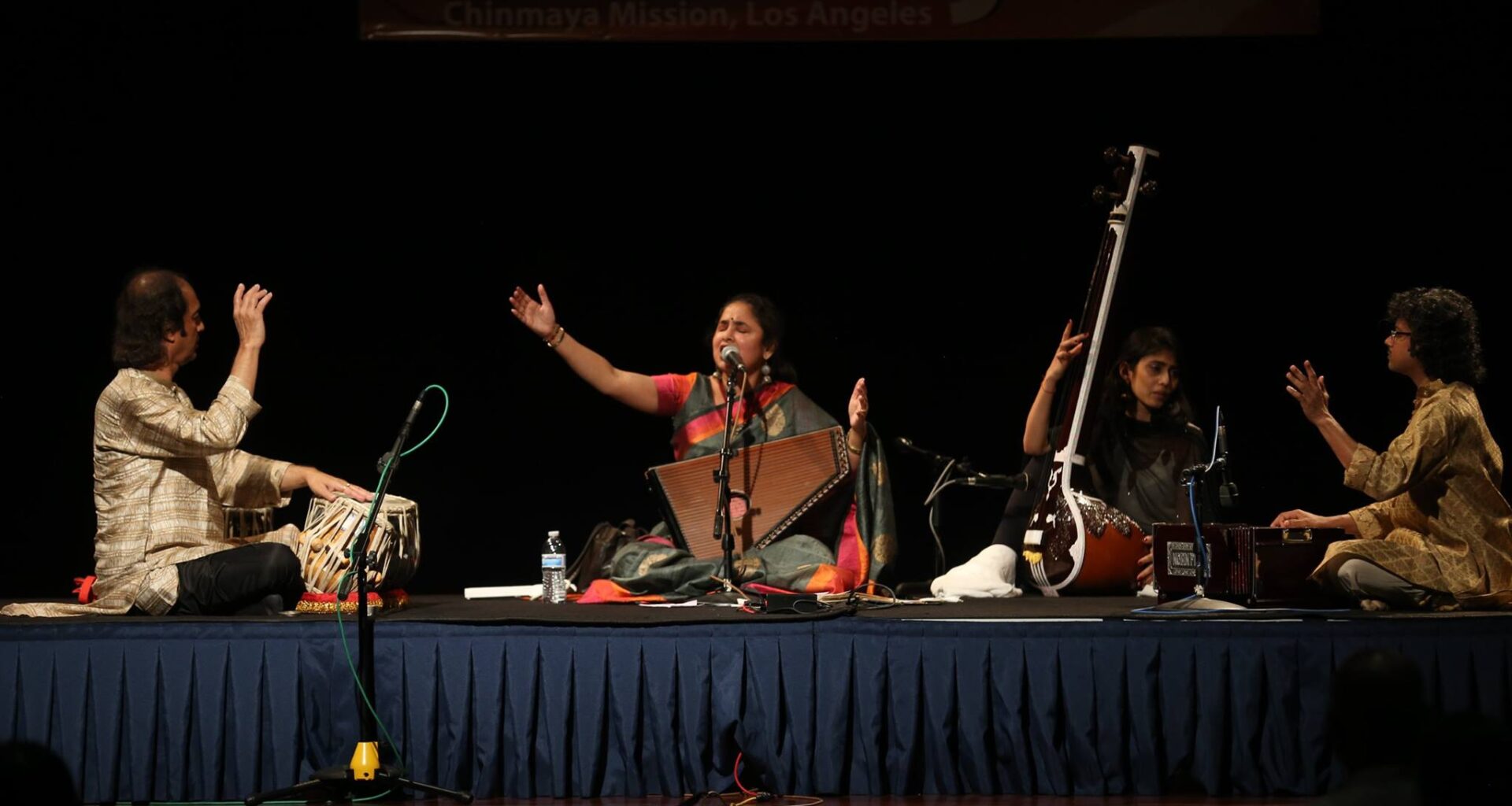 Ruchira Panda - a North Indian classical vocalist and disciple of Pandit Manas Chakraborty. 7 www.talentsofworld.com | Talentsofworld Articles