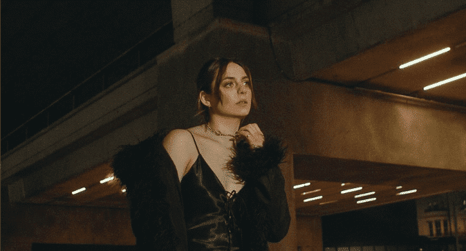 Rue Delaney's Hello Dark World 4 www.talentsofworld.com | Talentsofworld Articles