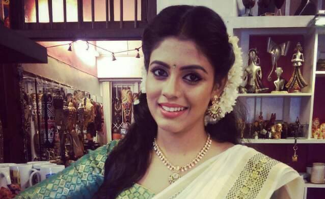 Ineya - an Indian actress and model from Thiruvananthapuram, Kerala 8 Talentsofworld Articles | www.talentsofworld.com