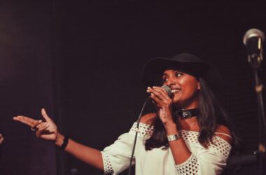 SuVi - an Indian singer with Sri Lankan roots. 22 Talentsofworld Articles | www.talentsofworld.com