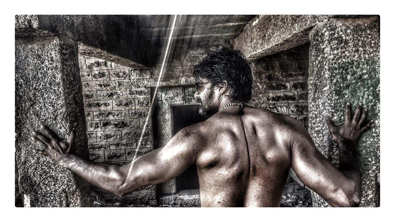 Naveen Chandra - an Indian actor who predominantly acts in Telugu films. 8 www.talentsofworld.com | Talentsofworld Articles