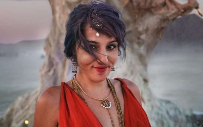 Lekha Washington is an Indian actress, artist, and product designer. 15 Talentsofworld Articles | www.talentsofworld.com