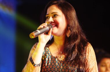 Bela Shende is an Indian playback singer. 18 Talentsofworld Articles | www.talentsofworld.com