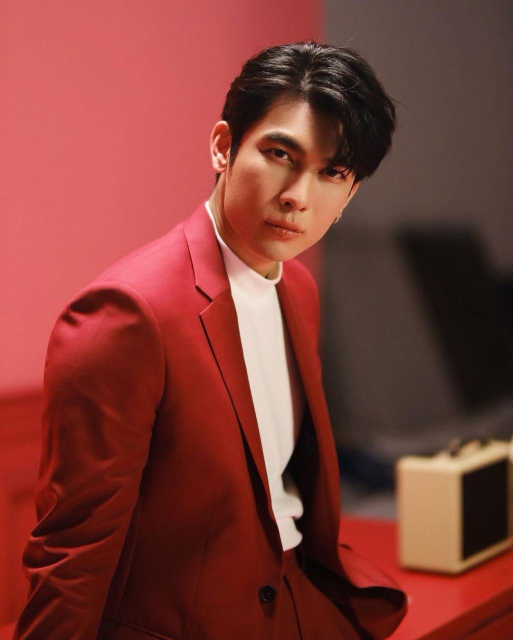 Mew Suppasit: Rising Star of the Thai Entertainment Industry