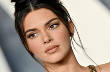 Kendall Jenner: A Rising Star's Journey in the World of Fashion and Entertainment 23 Talentsofworld Articles | www.talentsofworld.com