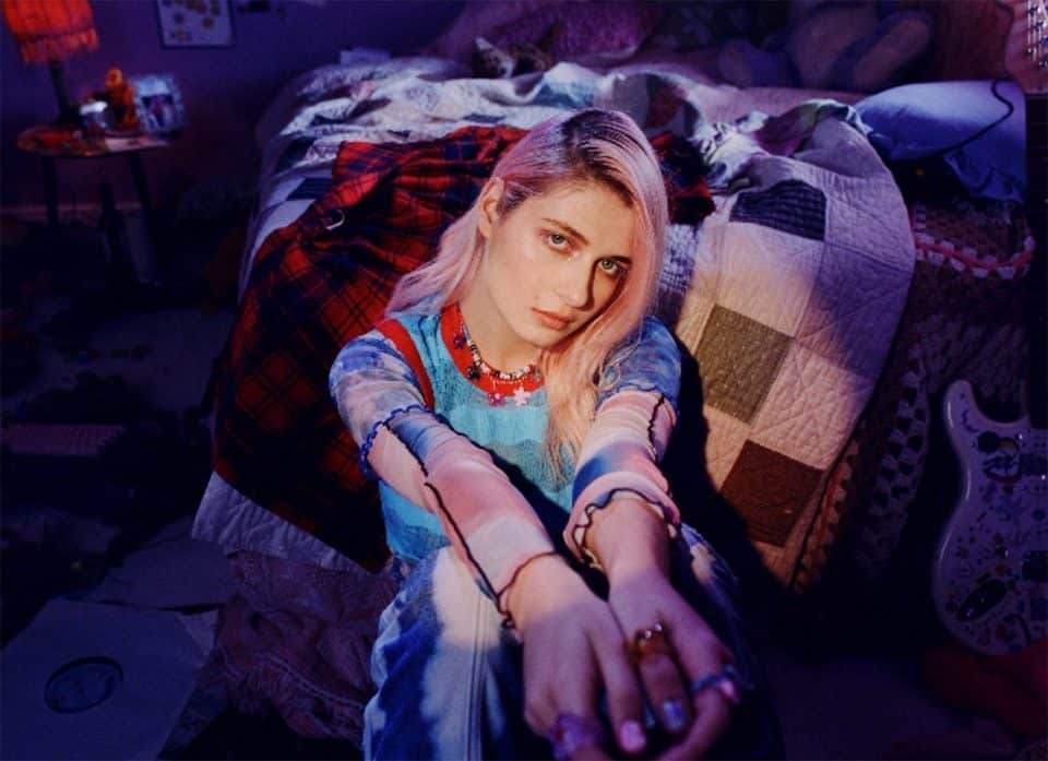 Baby Queen: A Rising Star Redefining Pop Music 6 Talentsofworld Articles | www.talentsofworld.com