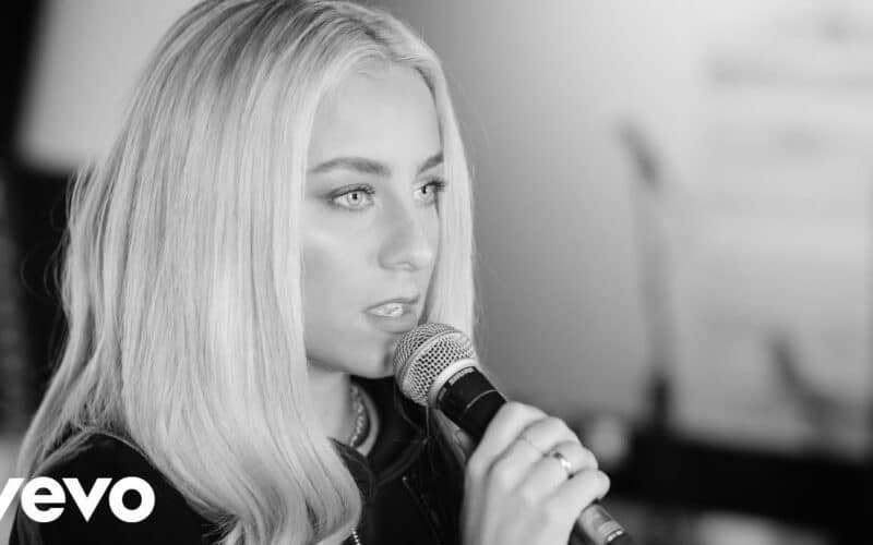Gabriella Bishop: Unveiling the Musical Journey of bshp 15 www.talentsofworld.com | Talentsofworld Articles
