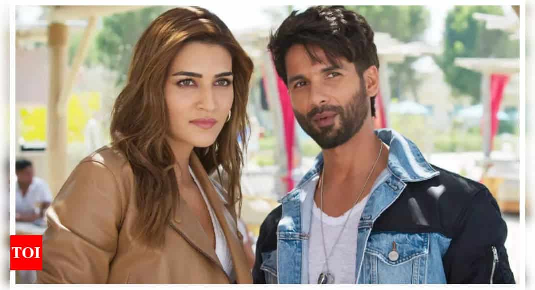 Shahid Kapoor would love to do Kriti Sanon’s role in Mimi - Exclusive | Hindi Movie News - Times of India 4 www.talentsofworld.com | Talentsofworld Articles