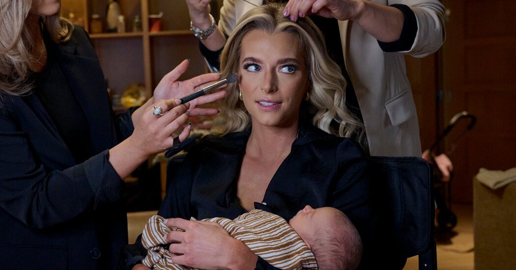 She Gave Birth Two Weeks Ago. Now She’s in a Beauty Pageant. 7 www.talentsofworld.com | Talentsofworld Articles