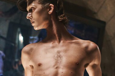 Reconsidering the Galliano (Ahem, Margiela) Show 14 www.talentsofworld.com | Talentsofworld Articles