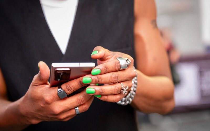 Millennials Flock to Instagram to Share Pictures of Themselves at 21 11 www.talentsofworld.com | Talentsofworld Articles