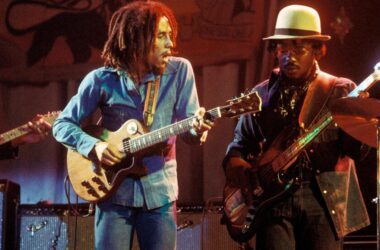 Aston Barrett, 77, Bass-Playing Force With Bob Marley and Wailers, Dies 23 www.talentsofworld.com | Talentsofworld Articles