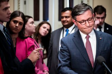 Johnson Stumbles, Deepening Republican Disarray and His Own Challenges 14 www.talentsofworld.com | Talentsofworld Articles