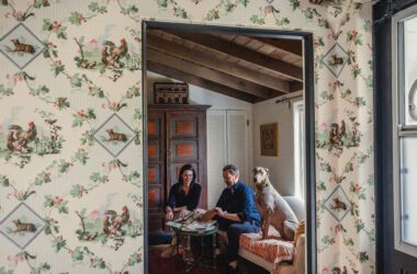 Are You Guilty of ‘Abuse of Wallpaper’? Here’s How to Avoid It. 14 www.talentsofworld.com | Talentsofworld Articles