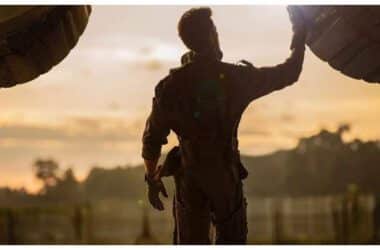 Fighter Full Movie Collection: 'Fighter' box office collection day 15: The Hrithik Roshan and Deepika Padukone starrer to collect Rs 2.17 crore | - Times of India 24 www.talentsofworld.com | Talentsofworld Articles