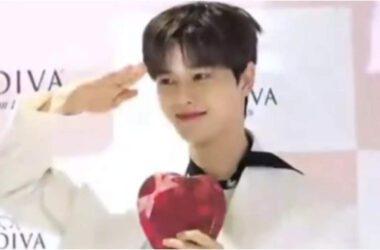 Watch Song Kang Salute Ahead of Military Enlistment | Gangnam Event | - Times of India 16 www.talentsofworld.com | Talentsofworld Articles