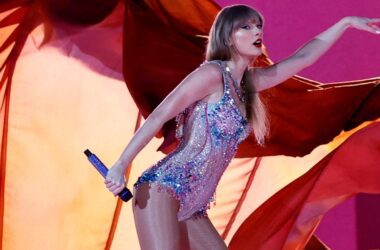 Taylor Swift's close call: nearly falls off chair in a racy dance move during Eras Tour in Tokyo 14 www.talentsofworld.com | Talentsofworld Articles