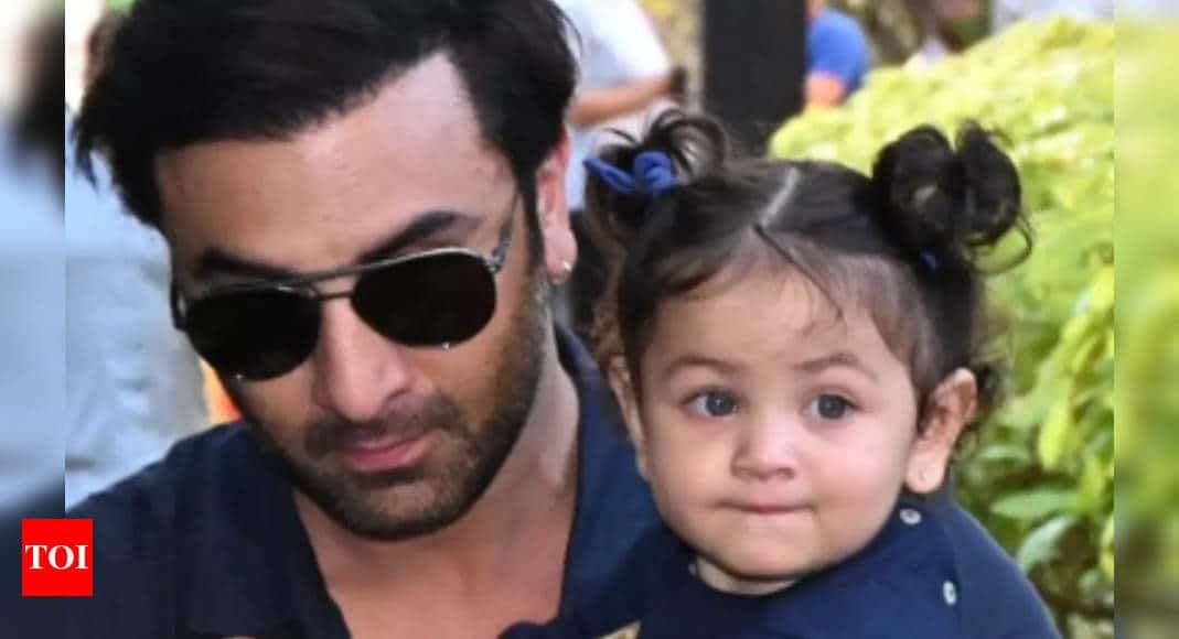 Kareena Kapoor's interaction with Raha Kapoor grabs attention at Jeh Ali Khan's birthday celebration - Watch | - Times of India