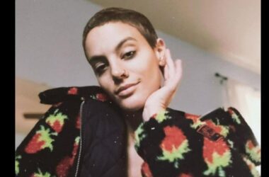 Singer Cat Janice, 31, dies of sarcoma cancer after dedicating last song to 7-year-old son 13 Singer Cat Janice, 31, dies of sarcoma cancer after dedicating last song to 7-year-old son