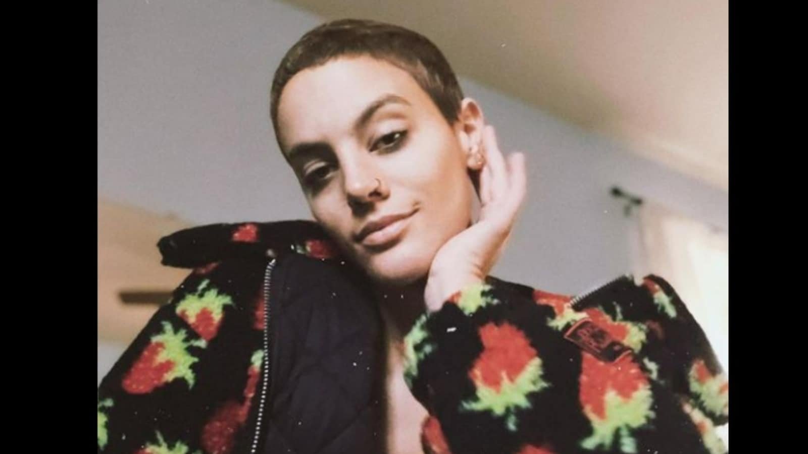 Singer Cat Janice, 31, dies of sarcoma cancer after dedicating last song to 7-year-old son