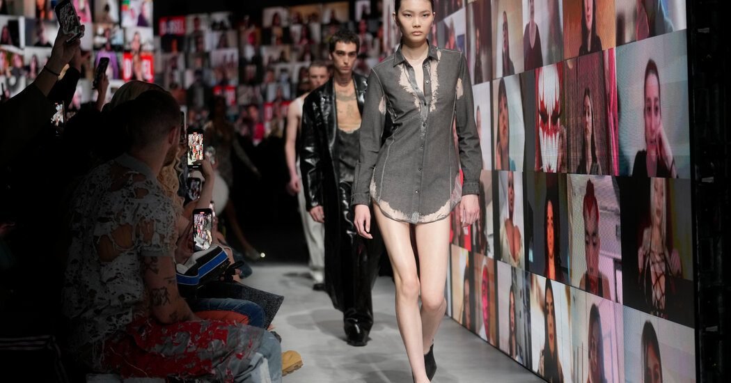 Was This the Most Democratic Fashion Show Ever?