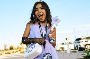 ‘Mom, You’re Not Grunge Enough’: Olivia Rodrigo Fans Thrash in the Desert