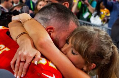 What did Travis Kelce gift Taylor Swift on Valentine's Day? Chiefs star spent more than $13,000 15 www.talentsofworld.com | Talentsofworld Articles