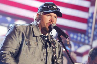 Toby Keith Was More Than Mere Bluster 15 www.talentsofworld.com | Talentsofworld Articles