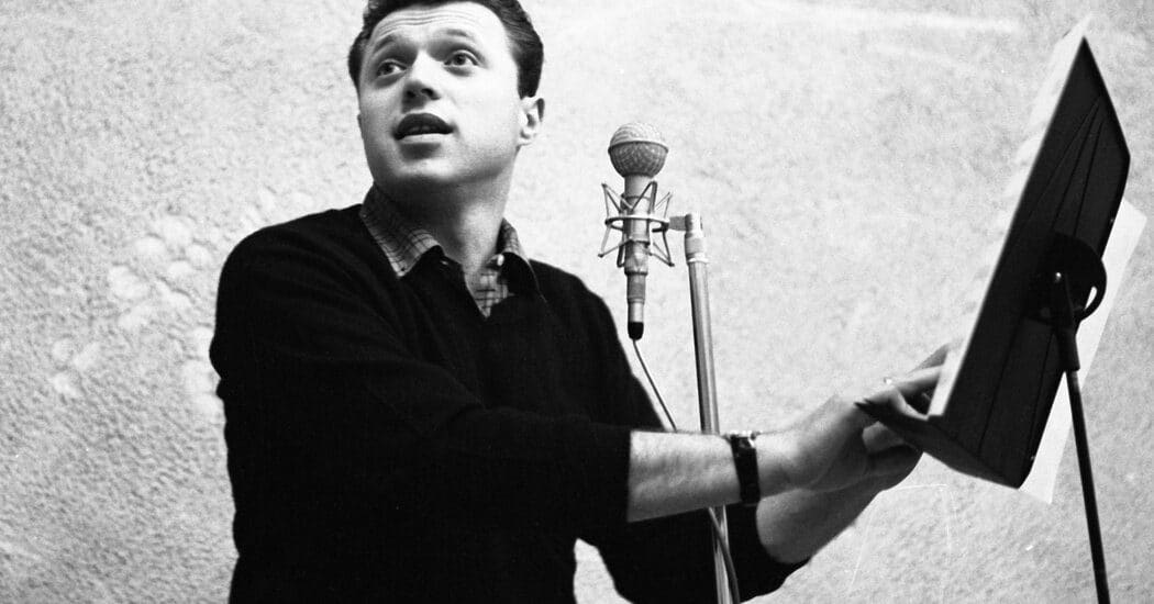 Steve Lawrence, Who Sang His Listeners Down Memory Lane, Dies at 88 8 Steve Lawrence, Who Sang His Listeners Down Memory Lane, Dies at 88
