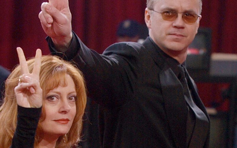 When the Oscars Were Held Against the Backdrop of Another Divisive War 8 When the Oscars Were Held Against the Backdrop of Another Divisive War