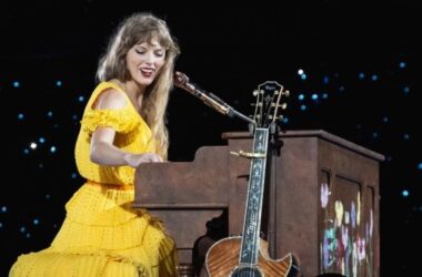 Taylor Swift shares a deep-rooted history with Singapore, reveals personal experience: ‘My mom..’ 14 Taylor Swift shares a deep-rooted history with Singapore, reveals personal experience: ‘My mom..’