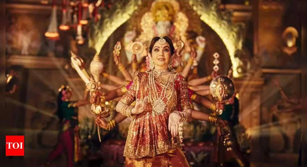 Nita Ambani delivers a soul-stirring performance of Vishwambhari Stuti at Anant Ambani and Radhika Merchant's pre-wedding celebrations | Hindi Movie News - Times of India 8 Nita Ambani delivers a soul-stirring performance of Vishwambhari Stuti at Anant Ambani and Radhika Merchant's pre-wedding celebrations | Hindi Movie News - Times of India