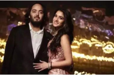 Delightful Indian desserts take center stage at Ambani celebration bash | Hindi Movie News - Times of India 16 Delightful Indian desserts take center stage at Ambani celebration bash | Hindi Movie News - Times of India